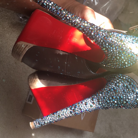 CHRISTIAN LOUBOUTIN 💯% authentic strassed heel🌈 - Picture 8 of 16